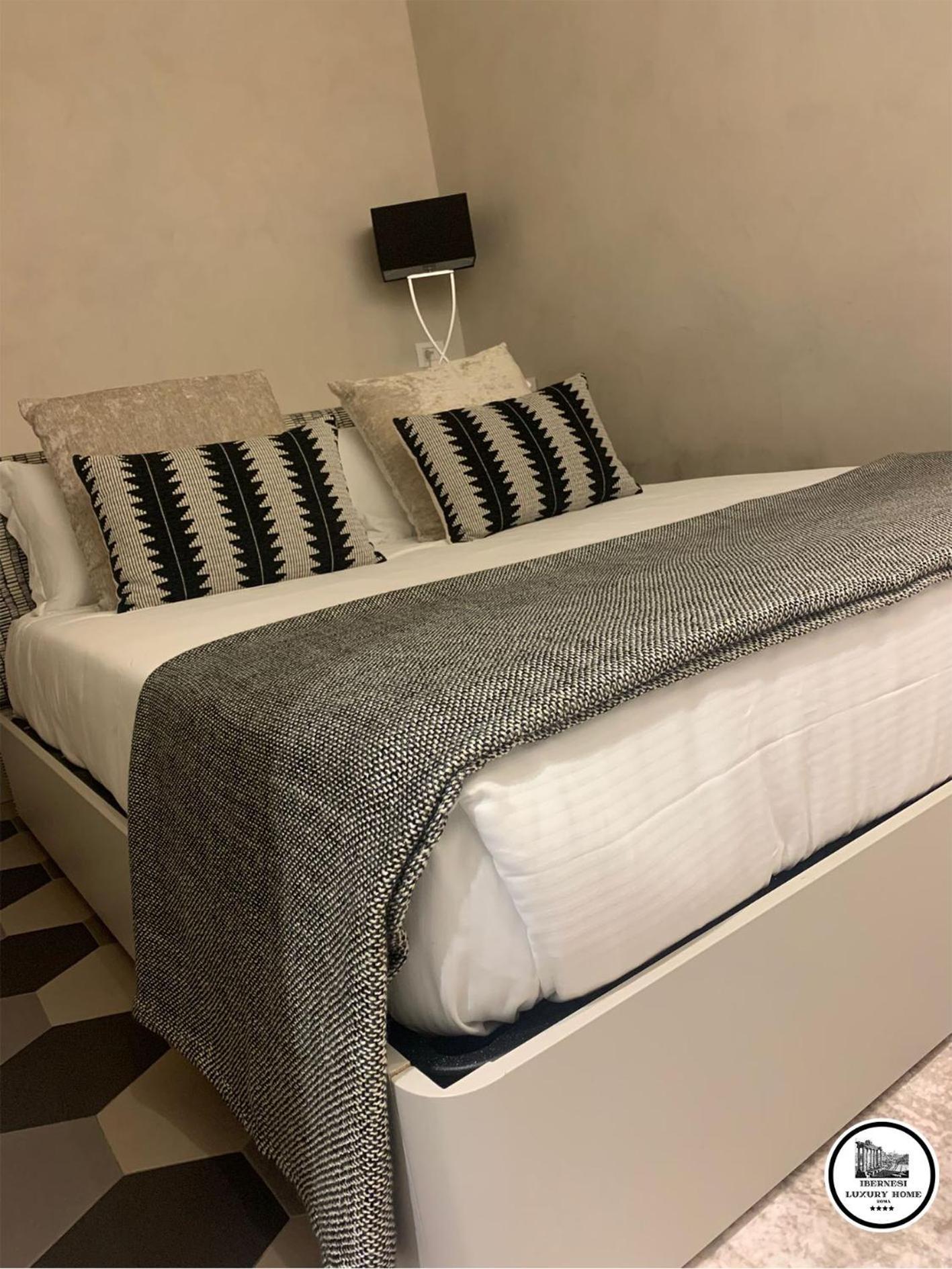 Ibernesi Luxury Home Рим Экстерьер фото